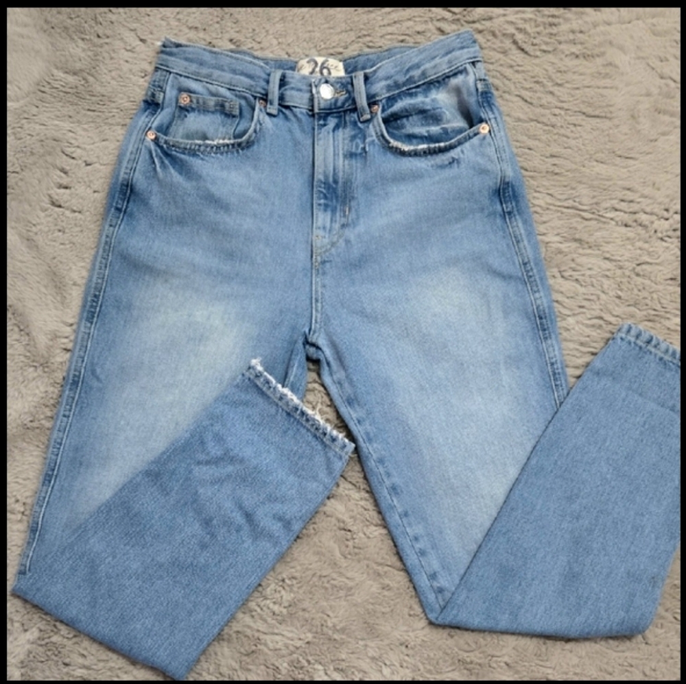 Free People 100% cotton slim fit straight denim jeans - size 26